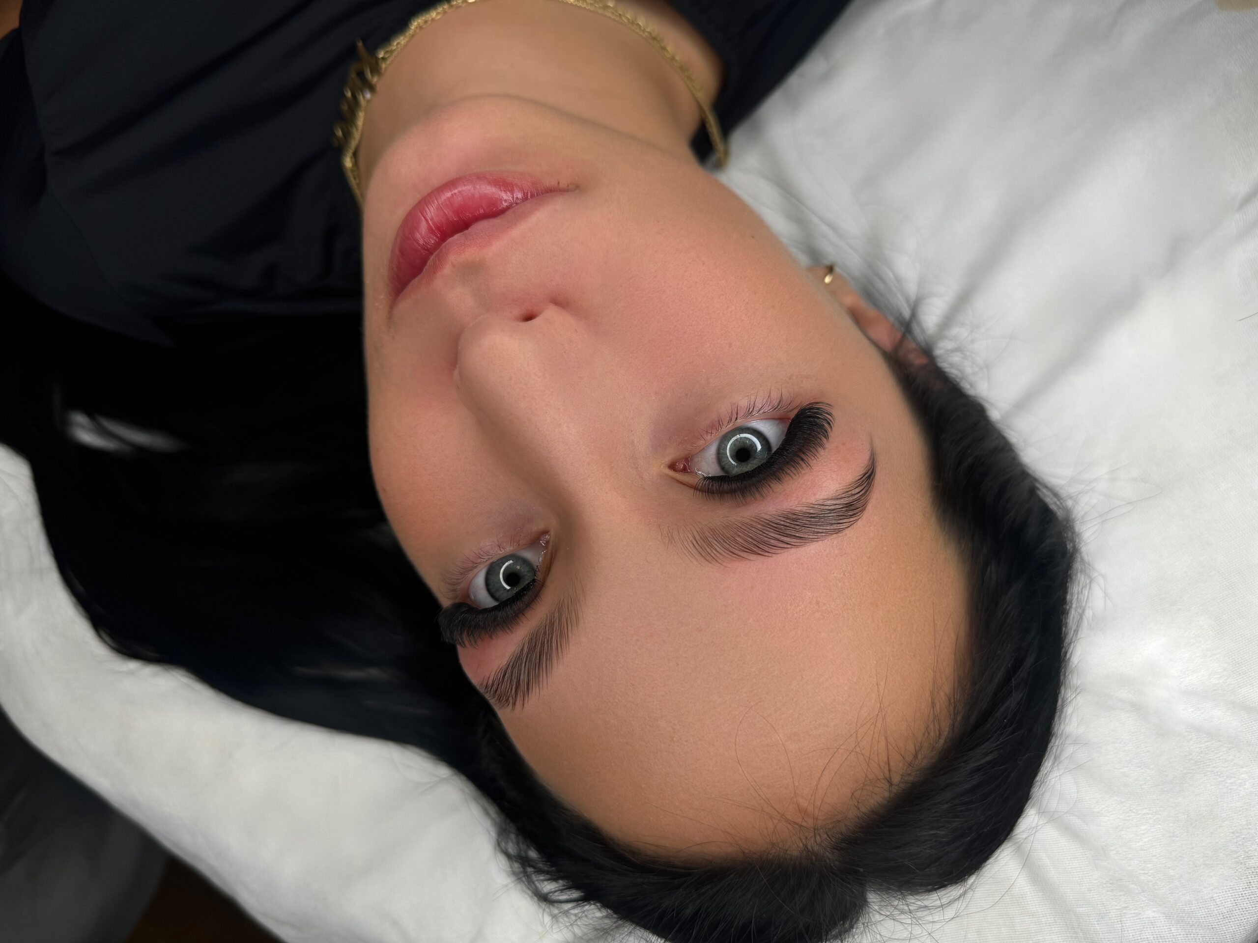 Muska Sakila Beauty munka